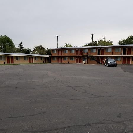 Plaza Motel Preston Exterior photo