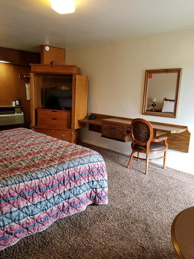 Plaza Motel Preston Exterior photo
