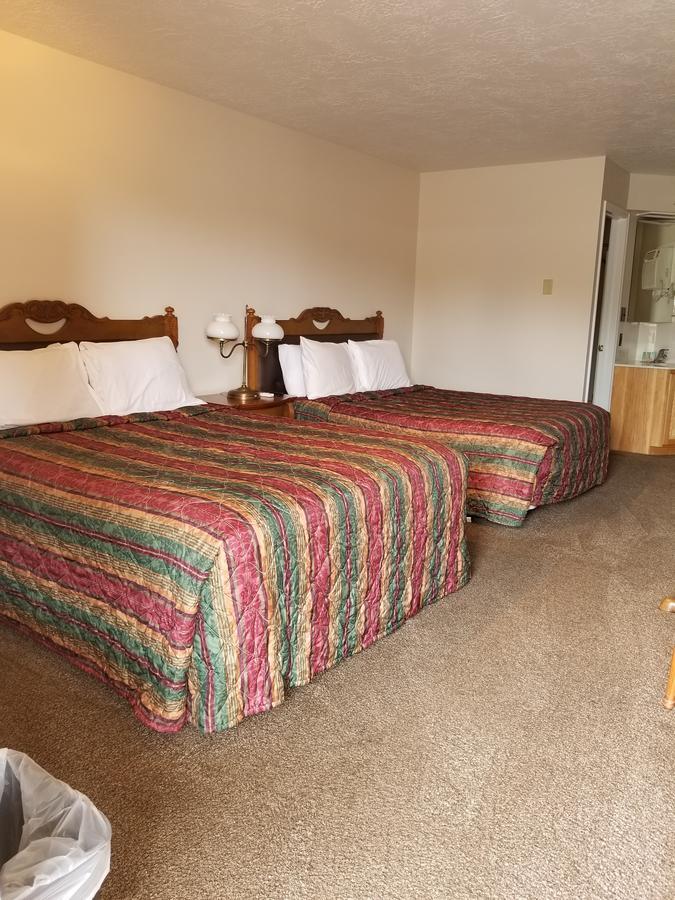 Plaza Motel Preston Exterior photo